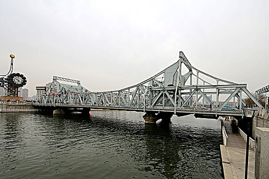 解放桥