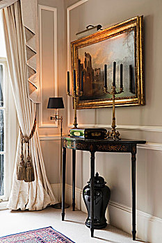 青铜,枝状大烛台,18世纪,桌子,老式,绘画,石头,灰色,墙壁,帘