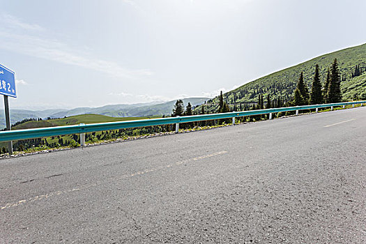 新疆天山独库公路