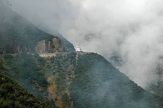 云南德钦飞来寺风光