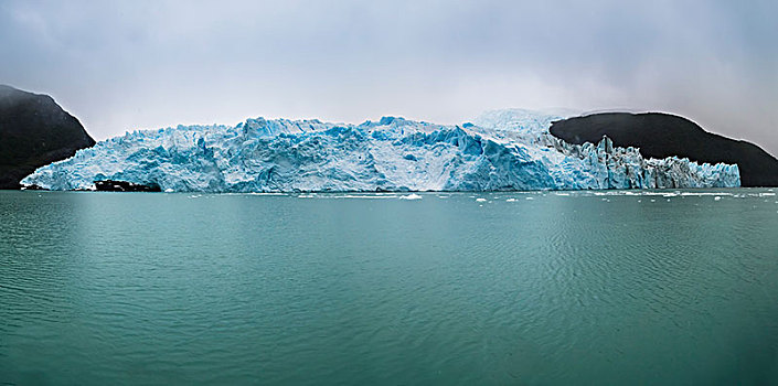 冰河,舌头,阿根廷湖,洛斯格拉希亚雷斯国家公园,卡拉法特,省,巴塔哥尼亚,阿根廷,南美