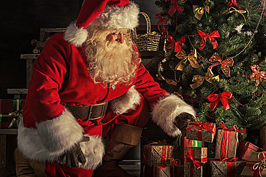 圣诞老人,礼物,圣诞节,放置,礼盒,圣诞树