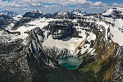 俯视,湖,靠近,加拿大,边界,冰川国家公园,蒙大拿,美国