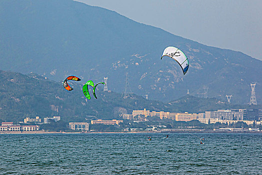 风筝冲浪