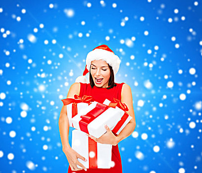 圣诞节,休假,白天,庆贺,人,概念,微笑,女人,红裙,礼盒,上方,蓝色,雪,背景