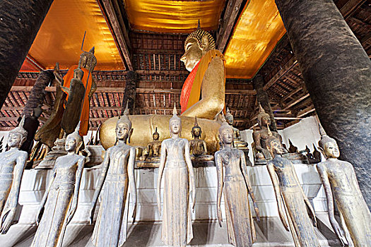 老挝,琅勃拉邦,寺院,祈祷,收集,佛像