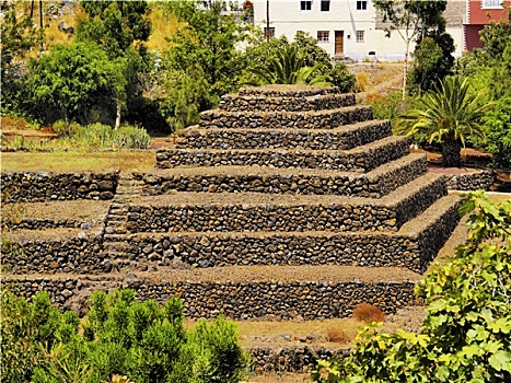 金字塔,特内里费岛