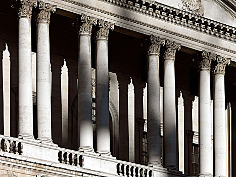 英格兰银行,伦敦,特写,山形墙,柱子