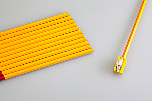 铅笔与铅笔刀