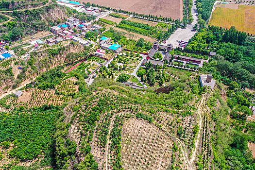 航拍河南巩义石窟寺（巩县石窟）