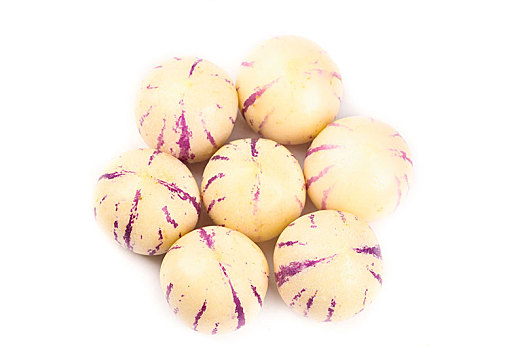 白底上的人参果