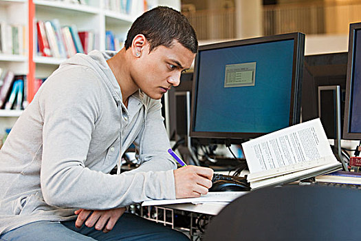 大学生,工作,电脑桌