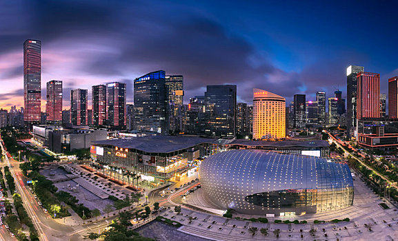 中国广东深圳南山商业文化中心区都市夜景