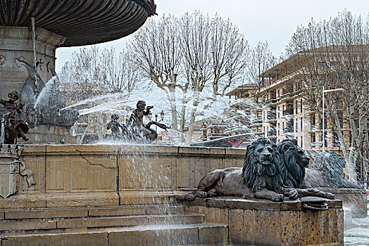 法国艾克斯罗登德喷泉