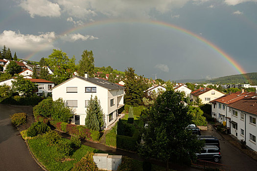 彩虹,雨,上方,住宅区
