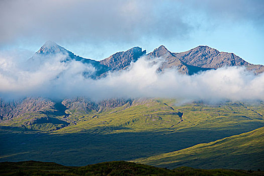 晨雾,苏格兰高地,斯凯岛,内赫布里底群岛,苏格兰,英国,欧洲
