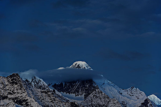 太子十三峰,梅里雪山