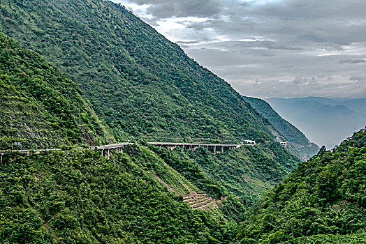 山景村庄