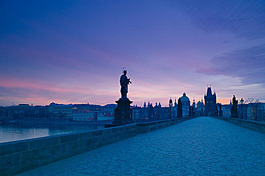 查理大桥,布拉格,捷克共和国,黎明