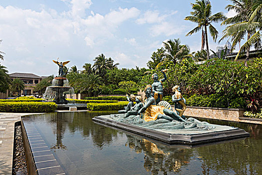 海南三亚酒店喷泉雕塑