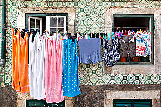 洗衣服,悬挂,户外,建筑外观,砖瓦,地区,里斯本,葡萄牙,欧洲