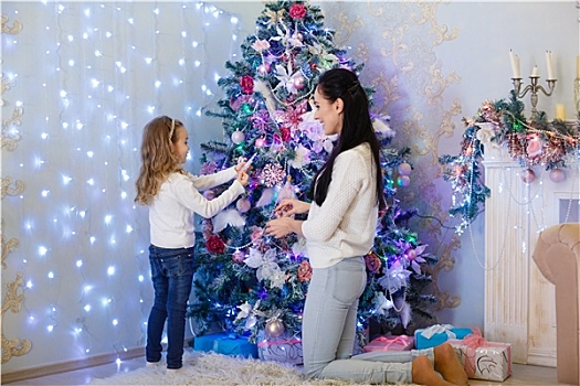 幸福之家,圣诞树