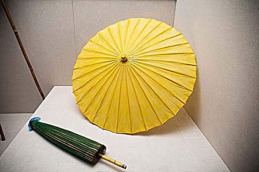 湖南益阳油纸伞,油纸伞,黄色,绿色