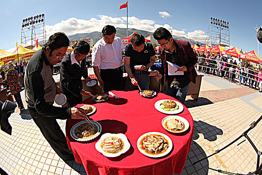 乡村美食节大赛