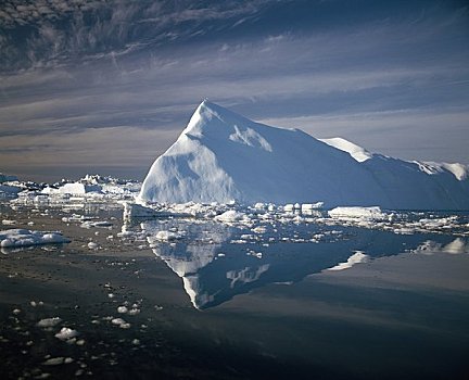 反射,冰山,水中,雅各布港冰川,迪斯科湾,格陵兰