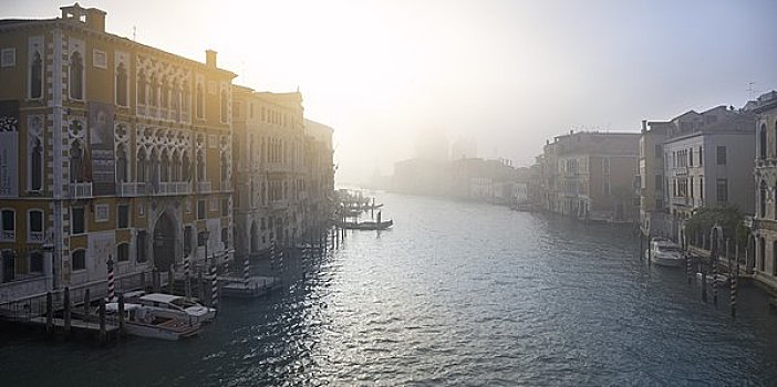 晨雾,上方,运河,威尼斯,意大利