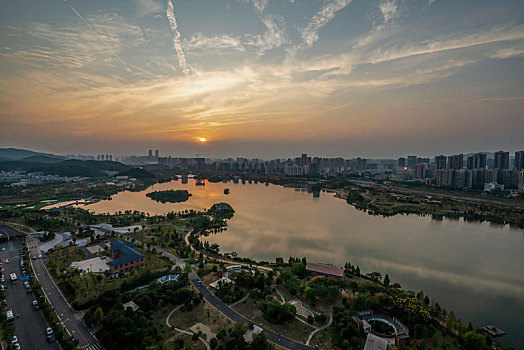 日落晚霞美景