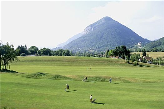 法国,阿尔卑斯山,上萨瓦省,高尔夫球场