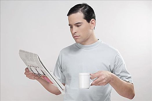 特写,一个,男人,读,报纸