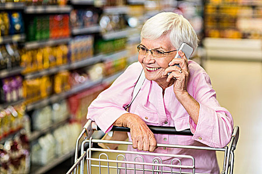 微笑,老年,女人,打电话,超市