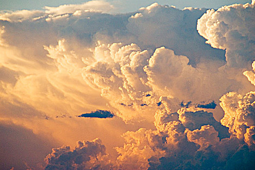 砧座,云,形态,巨大,向上,动感,积雨云,外面,稳定,层次,产生,形状,温度,低