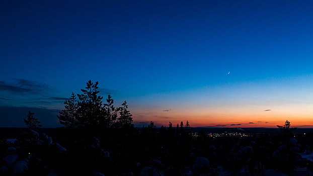 芬兰夜景