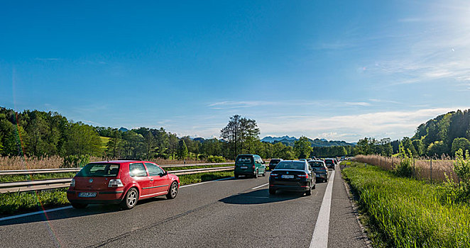 汽车,塞车,公路,高速公路,高山,山麓,上巴伐利亚,巴伐利亚,德国,欧洲
