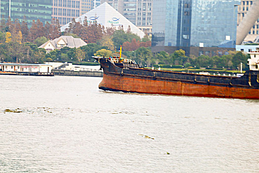 上海浦东外滩东方明珠全景