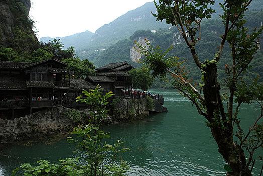 宜昌,三峡人家,长江,运输,航道,民俗,表演,风景,景点,旅游,高山,瀑布,河流,神秘,树木,植被,峡谷,壮观