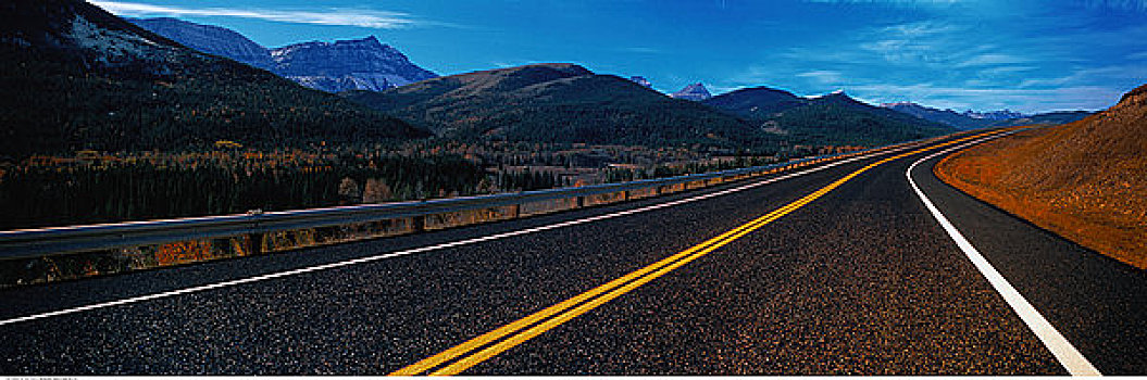 公路,山峦,卡纳纳斯基斯县,艾伯塔省,加拿大