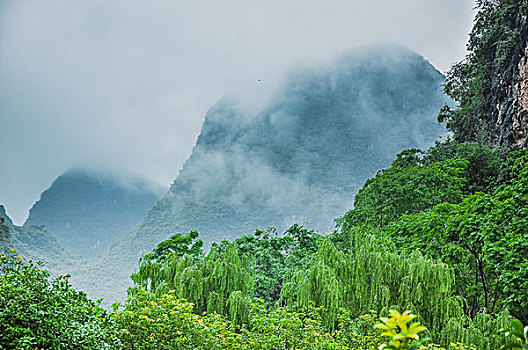 桂林喀斯特山景