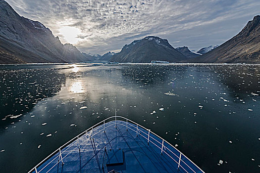 探险,船,航行,浮冰,山,峡湾,东北方,格陵兰,国家公园,北美