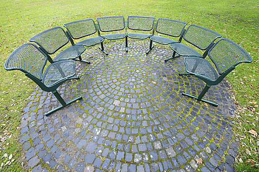 公园长椅,半圆