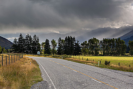 公路,积雨云,高处,瓦纳卡湖,奥塔哥地区,新西兰,大洋洲