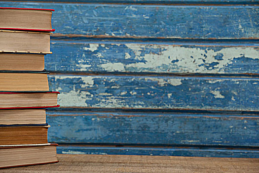 一堆,书本,蓝色,木质背景