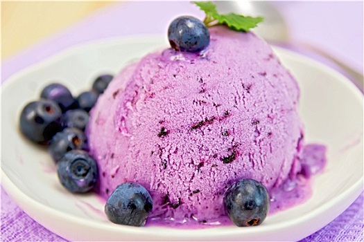 冰淇淋,蓝莓,薄荷味,盘子