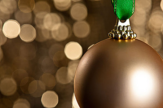 一个,金色,圣诞饰物,正面,闪光