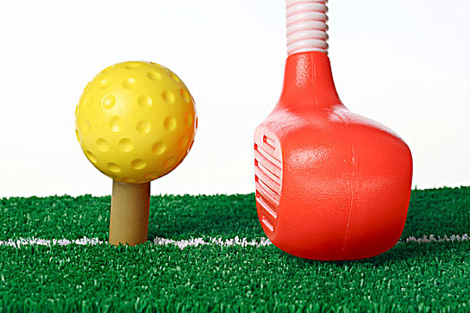 玩具,塑料制品,高尔夫装备,高尔夫球杆,高尔夫球,击打,垫,球座,人造草皮