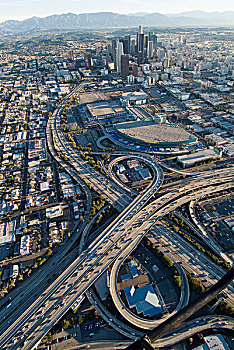 航拍,洛杉矶,高速公路,立体交叉路,前景,市区,背景,加利福尼亚,美国