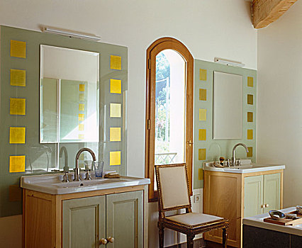 浴室,一对,相配,盆,镜子,玻璃